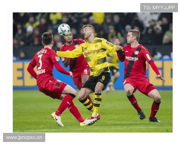 多特蒙德比赛管理能力短板显现，从领先优势到崩盘局面逐步反映