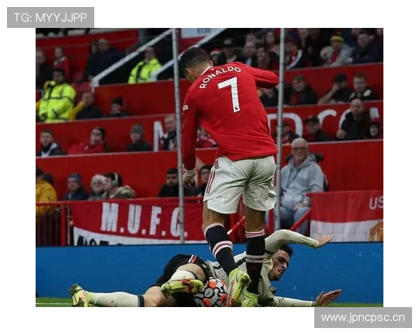 曼联3-1取胜却难掩控场困境，比赛主导力持续承压