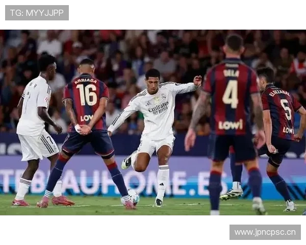 贝林厄姆 vs 克罗斯：中场节奏控制方式与战术角色有何差异？