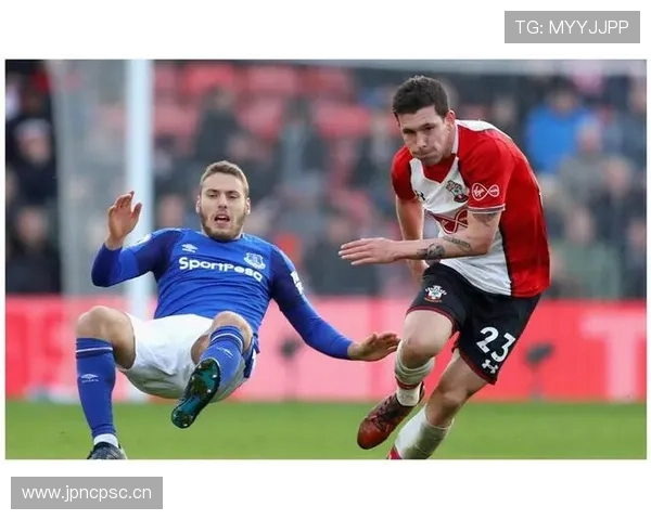 霍伊别尔防守覆盖与组织调度表现解析 霍伊别尔防守覆盖与组织调度表现解析